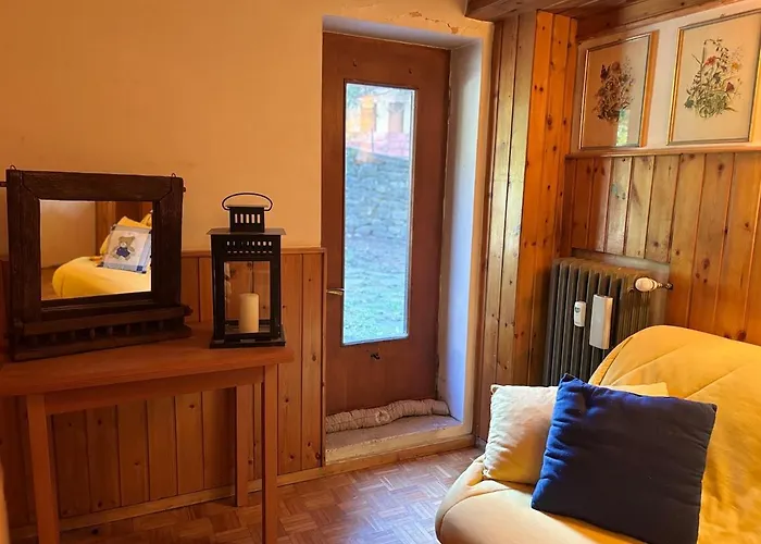 Caldo Rifugio Con Giardino In Pieno Centro Courmayeur